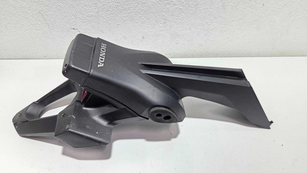 toba scarite suport numar Honda cb1000r 2008