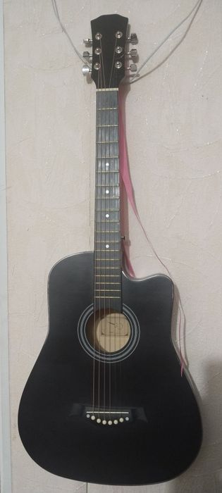 Продам гитару в идеальном состоянии