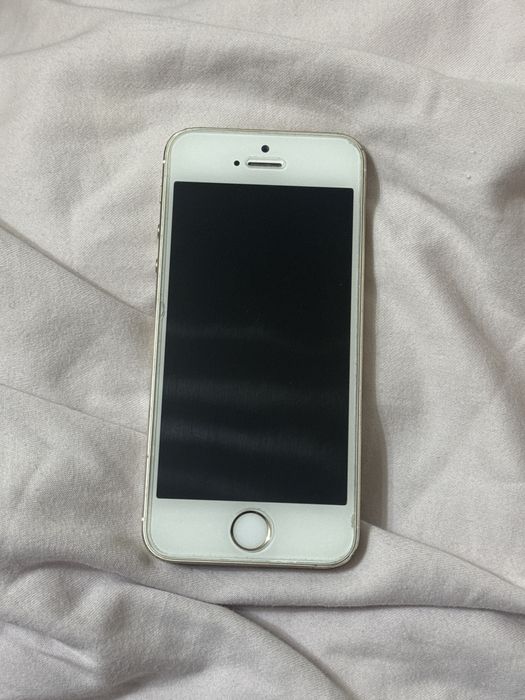 iPhone 5s б/у рабочий