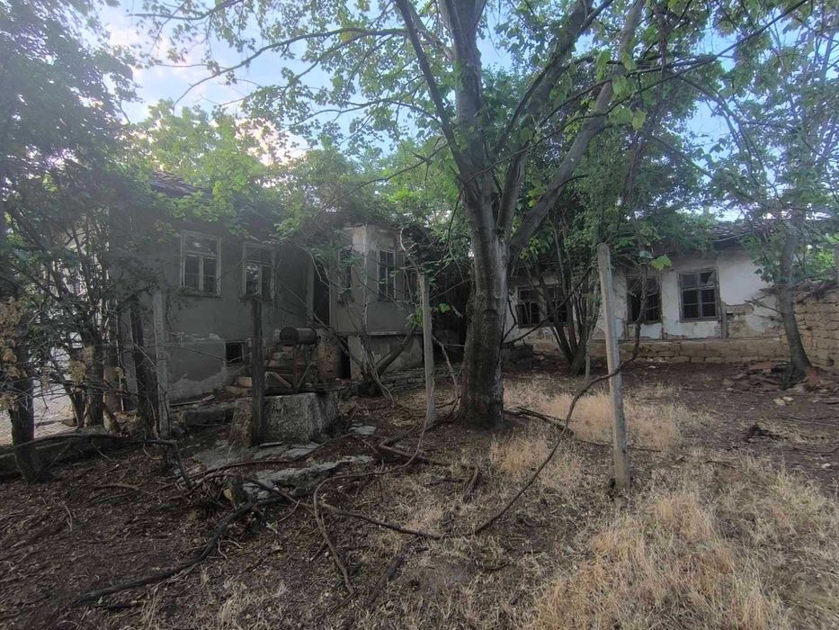 Имот в с.Стефан Караджа обл.Варна