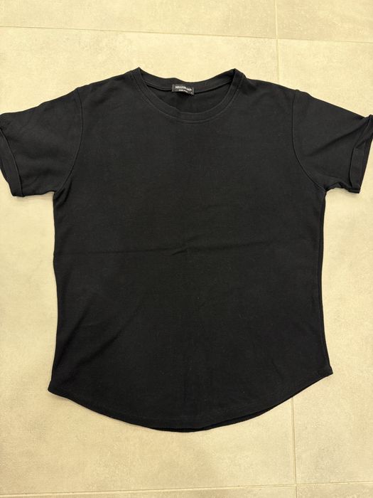 Маркови тениски отговарящи на размер Л