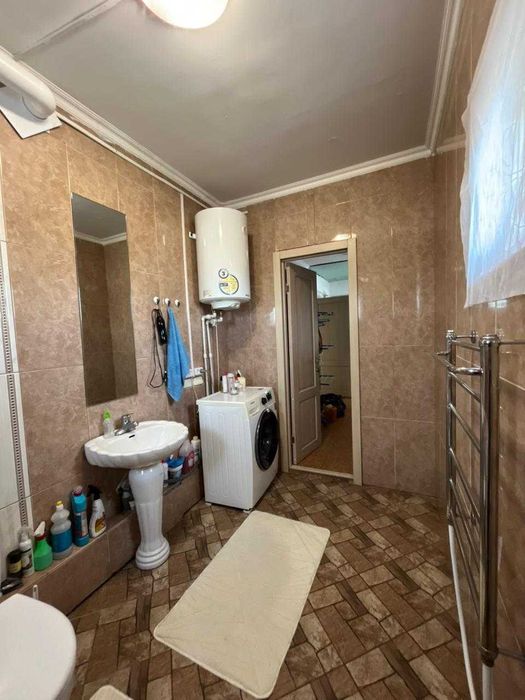 продам дом район 2 Костаная