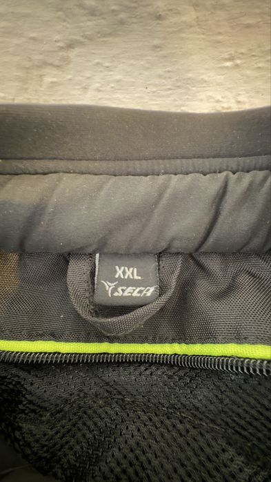 Мото яке SECA Airflow (Размер XXL) – С летни мрежести панели и AA защита