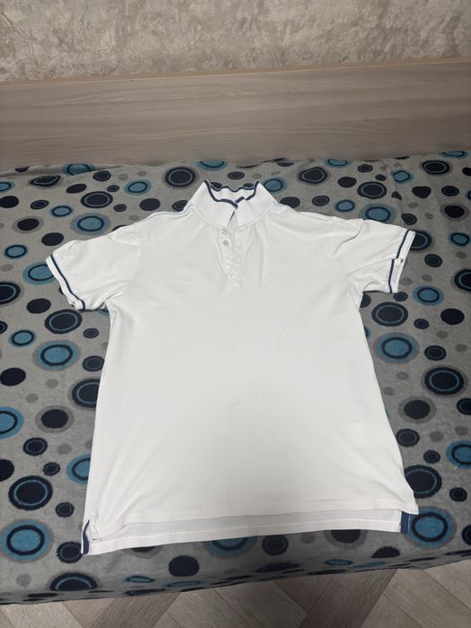 Продаю поло в школу