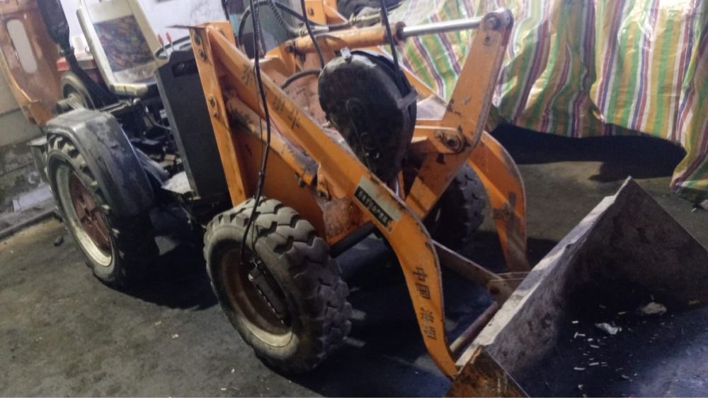 Продам трактор