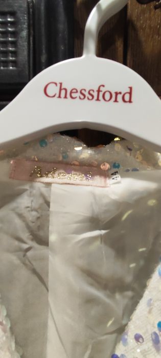 Продам новогодний наряд для девочки