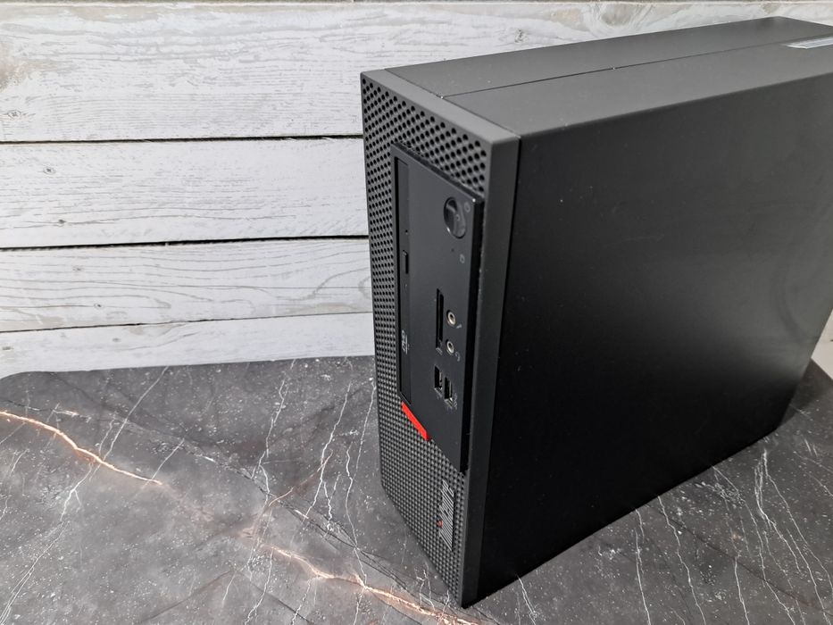 Продам фирменный мощный мини системный блок LENOVO ThinkCentre M710e