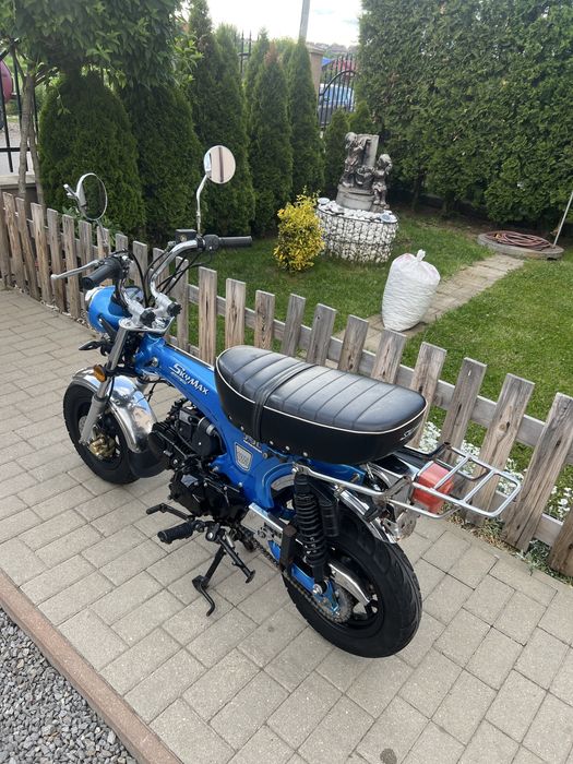 SkyTeam 125cc / Honda dax replica