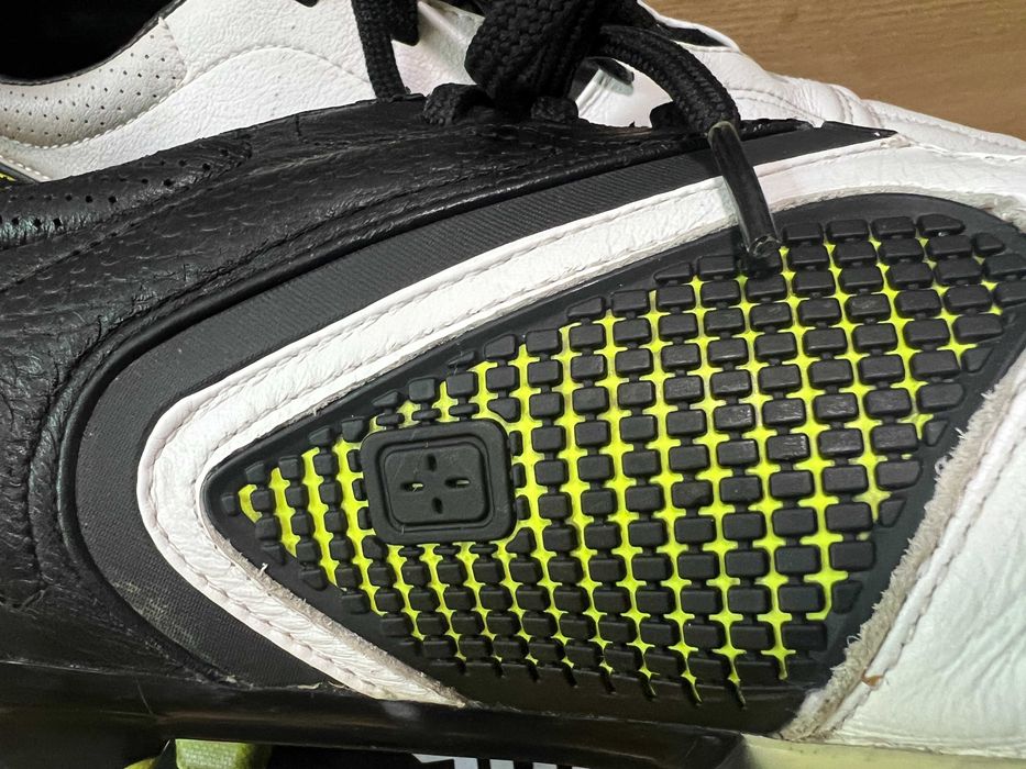 nike ctr360 TREQUARTISTA I бутонки ,калеври ,футболни обувки 44
