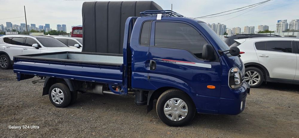 2024yil kia bongo sotiladi