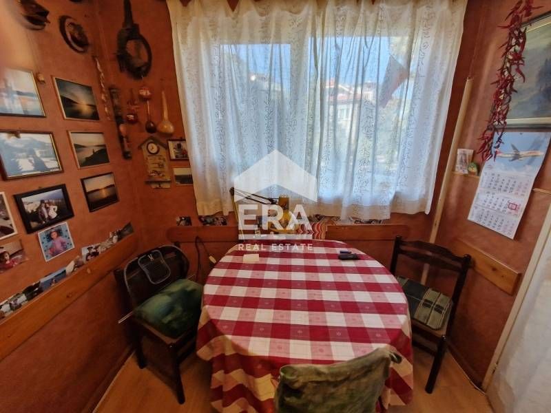 Продава се Многостаен апартамент в София, Павлово - 155 кв.м за 1382 €/кв.м - Снимка #4