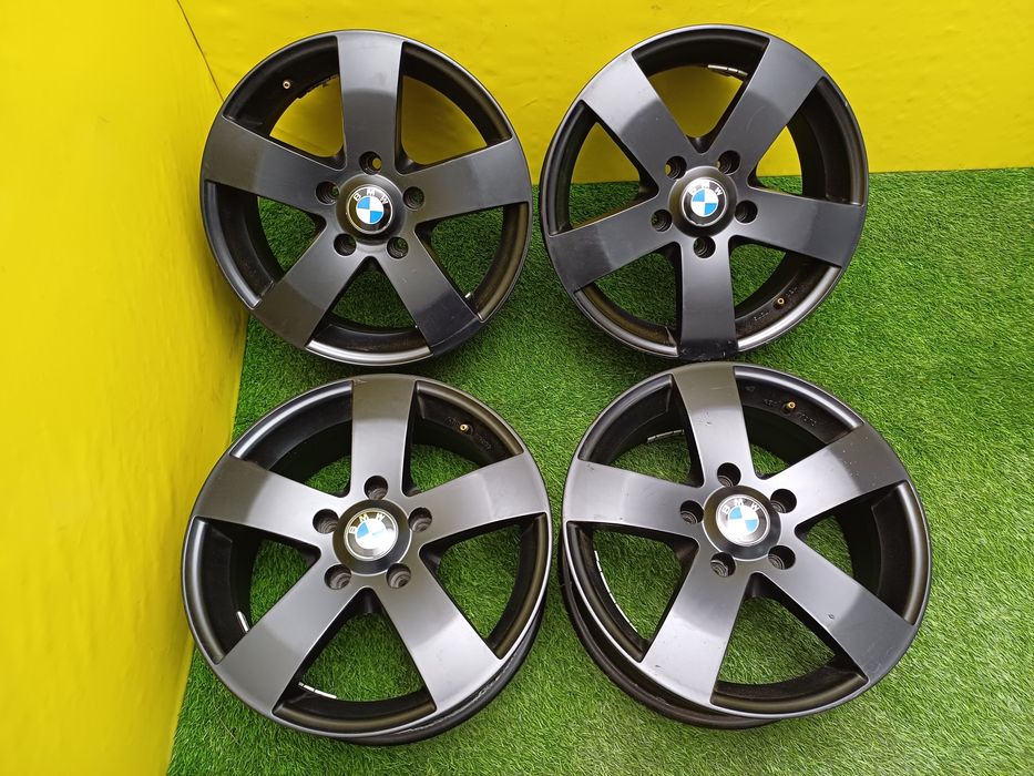 Диски R16 5x120 на BMW.