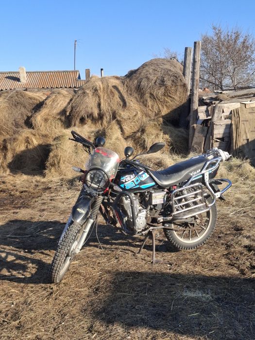 Мотоцикл Улар 200 куб