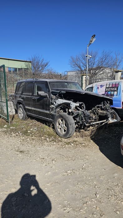 Jeep Commander 3.0crd на части