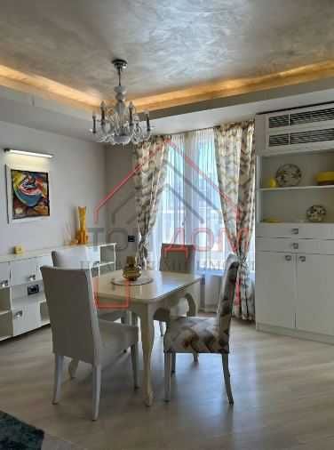 Дава се под наем Двустаен апартамент в Варна, Център - 110 кв.м за 850 € - Снимка #2