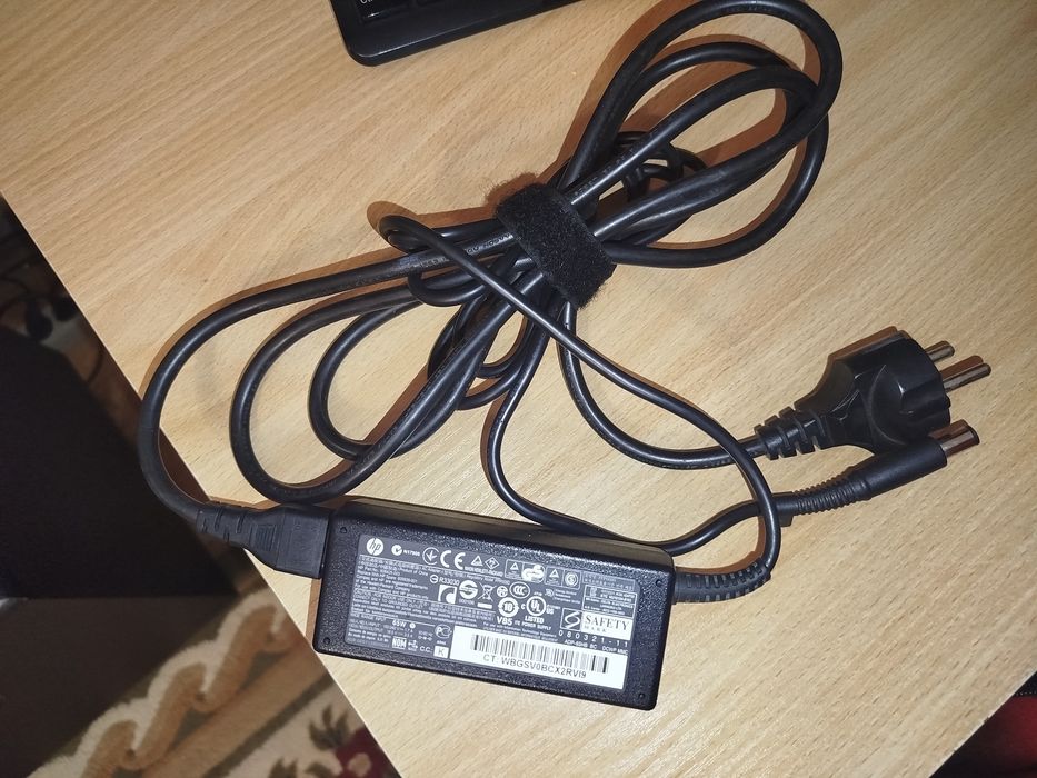 Зарядное устройство HP 65W — оригинал