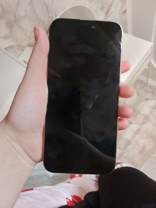 Продам iPhone 15 Pro Max, оригинал   
250 000 ₸ (торг)
Версия отличает