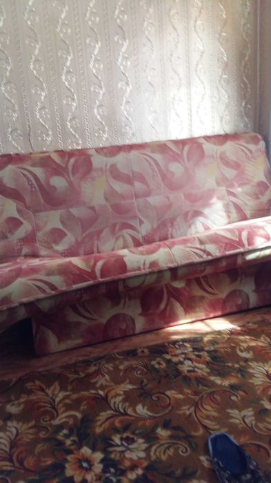 Диван раскладной б/у
