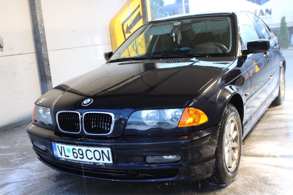 Bmw e46 318i detali pe wapp sau la telefon,masina arata si merge bine