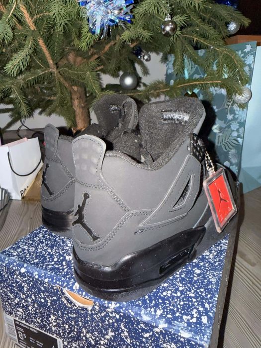 Jordan 4 retro black marima 42