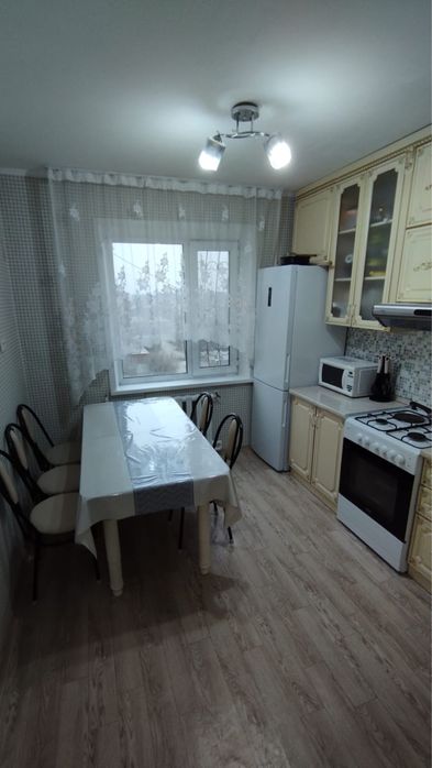 Продам 4-х комн квартиру