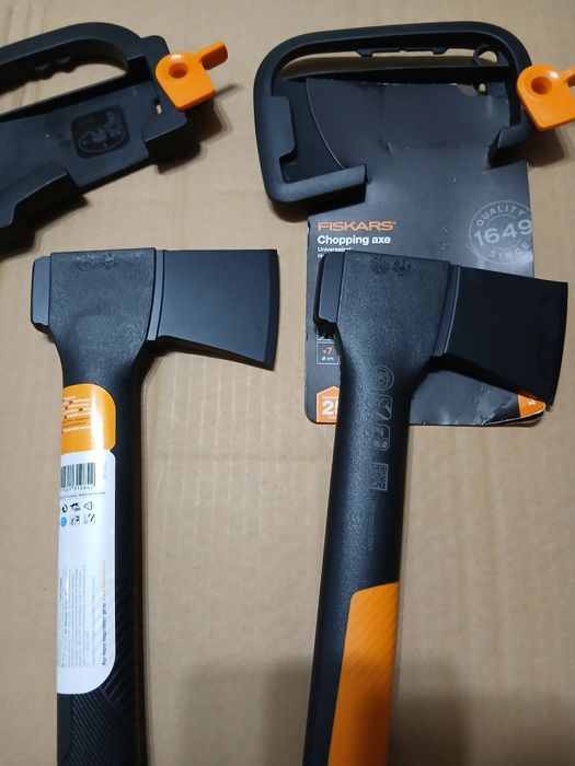 Toporas Fiskars Chopping axe
