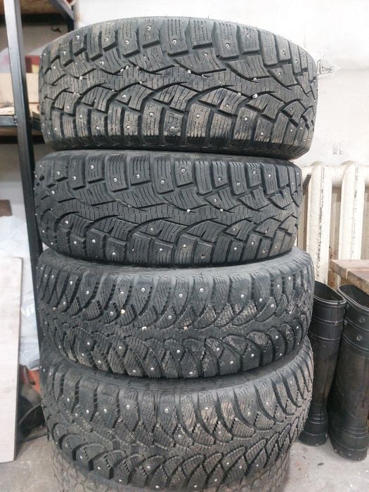 Продам зимнию резину