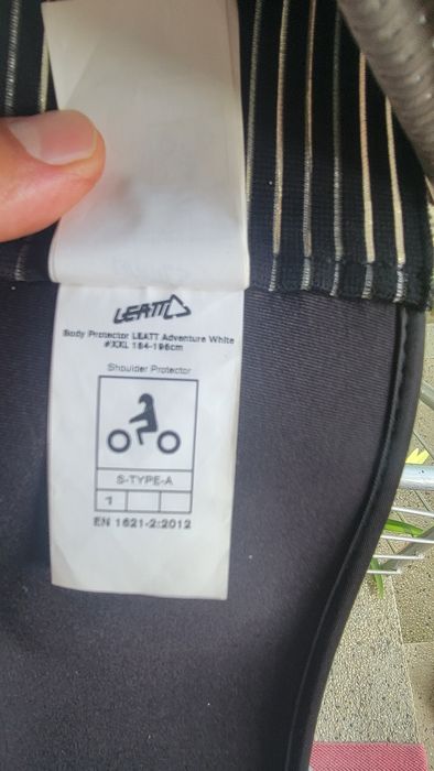 Leatt Adventure body protector XXL