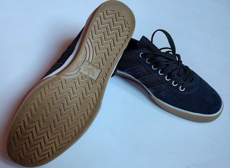 Pantofi sport Adidas Lucas Puig