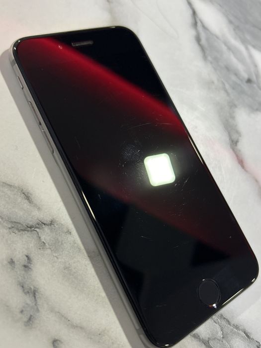 Продается Iphone 6s