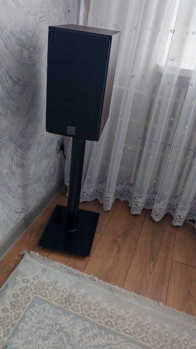 Стойки для акустики DALI CONNECT STAND M-601 (Дания)