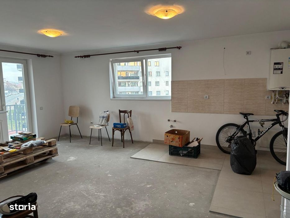 Vand apartament 3 camere Dambul Rotund