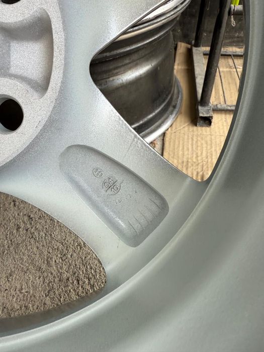 Диски  тайота 30/35