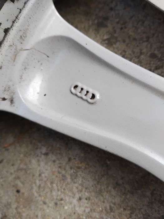 Оригинални алуминиеви джанти за Ауди 16 цола