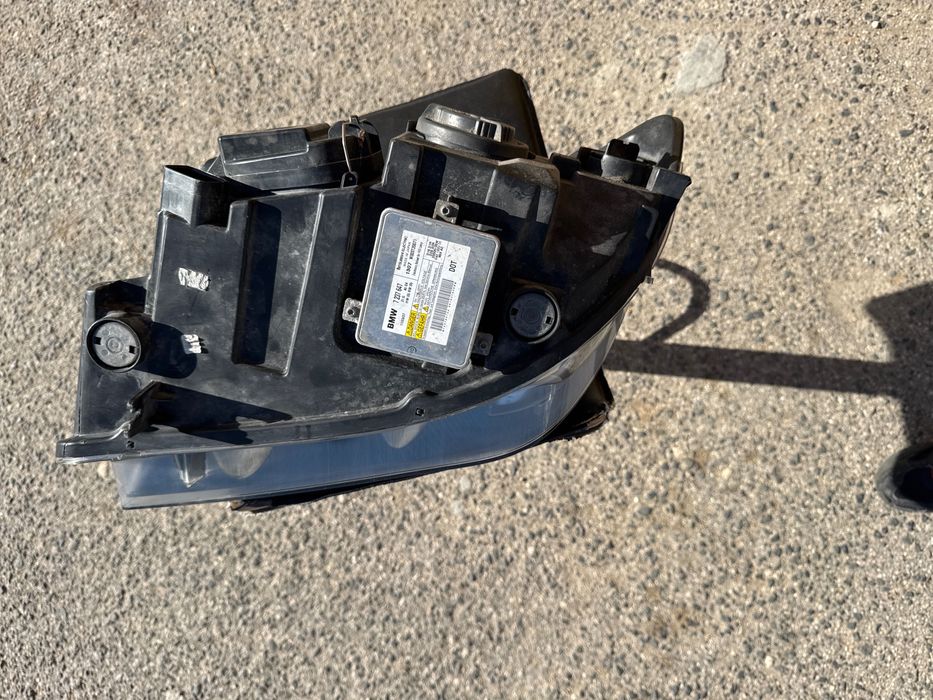 Фар за BMW X1 E84, десен