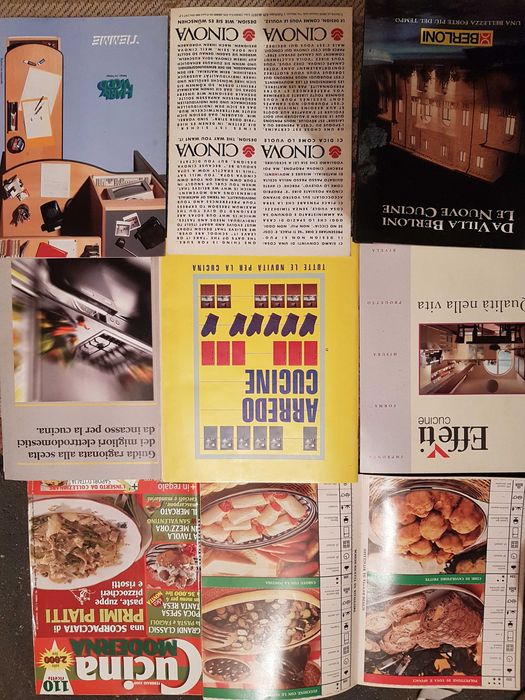 Италиански речници, книжка с кръстословици, списания за дизайн и мода