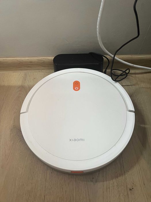 Прахосмукачка робот Xiaomi E5 (BHR7969EU) почти нов
