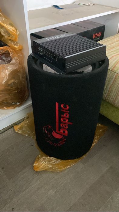 Продам буфер с усилителем и проводами