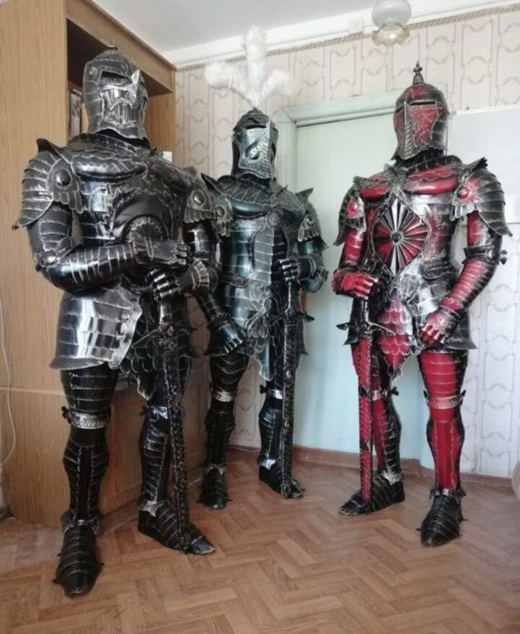 Интерьер Скульптура.фигура рыцарь