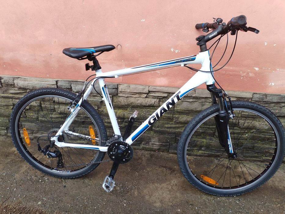 Bicicleta Giant cadru aluminiu XL ca Nou
