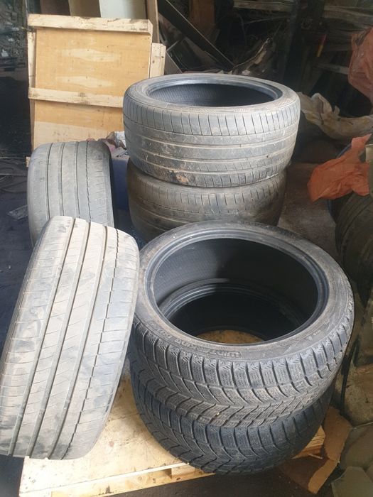 Резина 275/40/20  и 315/35/20