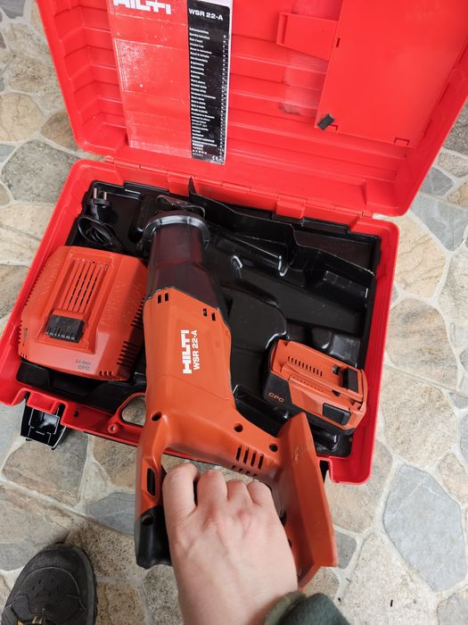 Fierăstrău Sabie Hilti 22 A