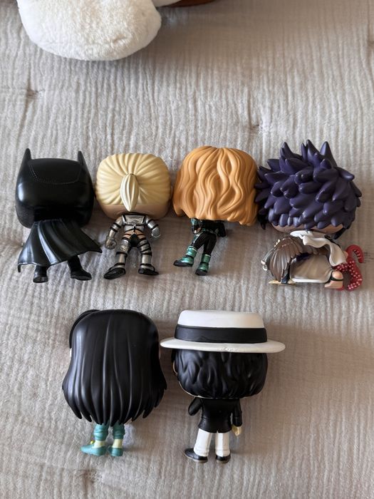 Фигурки Funko Pop.