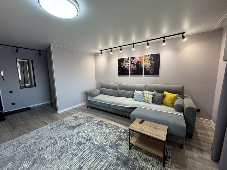 Сдается 2-х комнатная Евролюкс посуточно