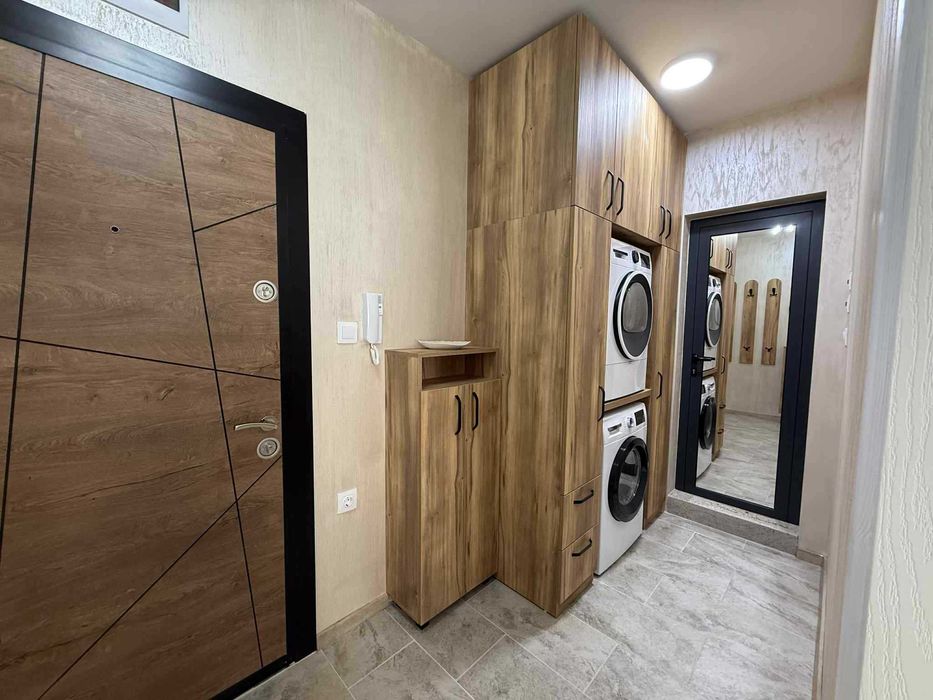 Дава се под наем Двустаен апартамент в Пловдив, Каменица 1 - 60 кв.м за 470 € - Снимка #1