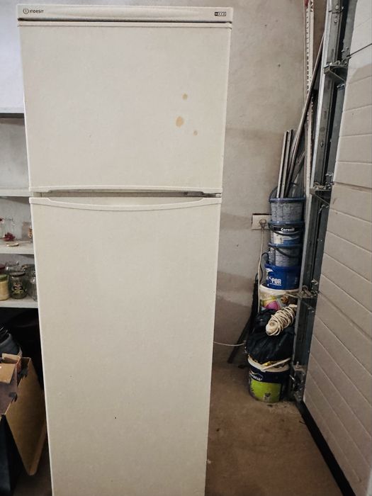 Frigider Indesit