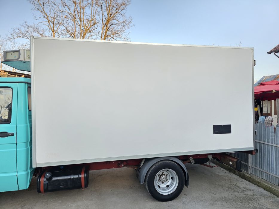 Cub frigorific functional 220 !!