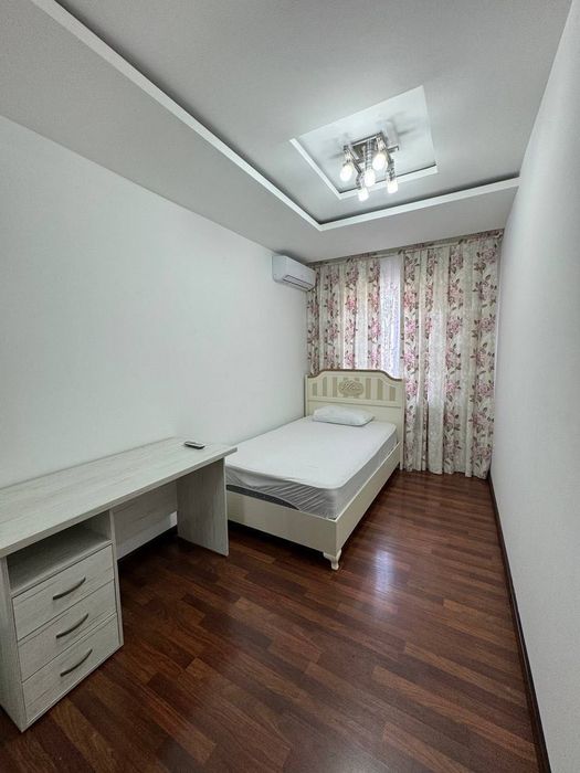 Ц1 Одна остановка 90m2 Садык Азимова 4в3/3/5 77-Серия Улуч+2 Сан/Узла