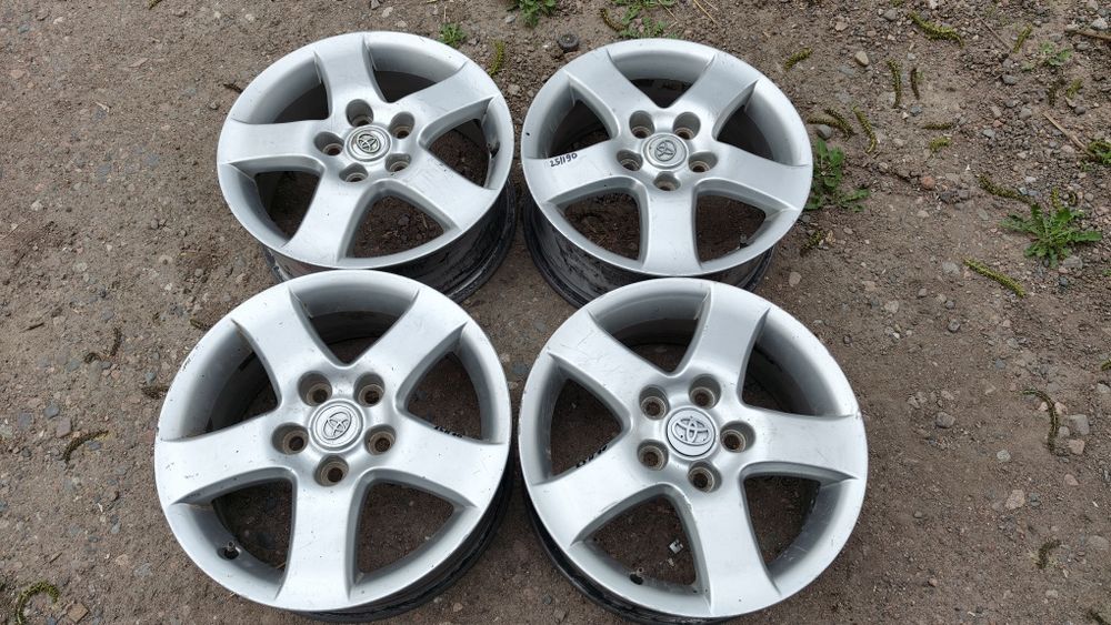Комплект дисков R16. Камри.