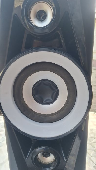 Boxa activa reflexion